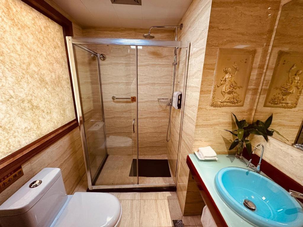 Lanzhou Hualian Hotel Buitenkant foto