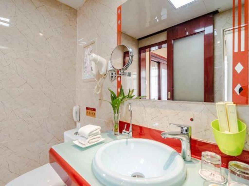 Lanzhou Hualian Hotel Buitenkant foto